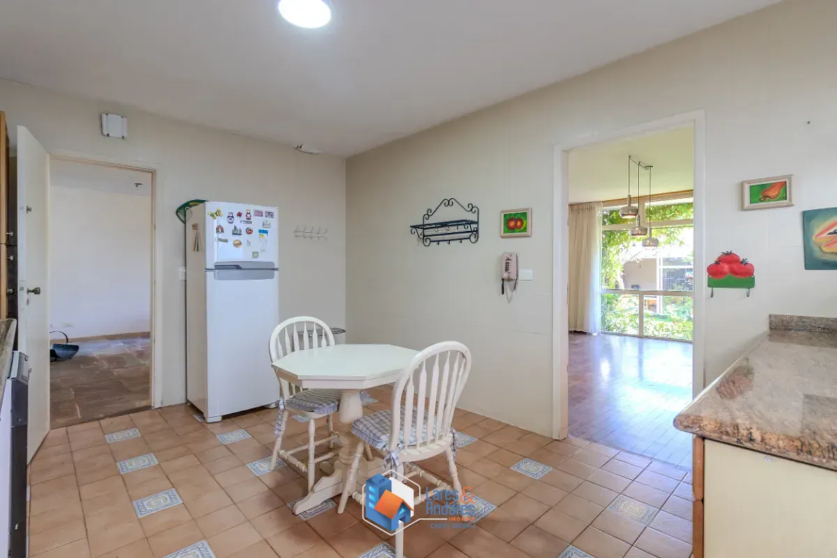 Casa, 4 quartos, 300 m² - Foto 8