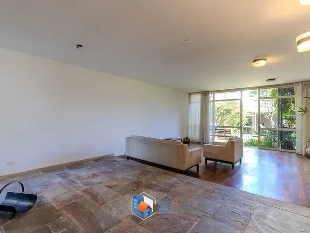 Casa com 550m² 4 quartos e 6 banheiros, à venda, no bairro Brooklin Paulista em São Paulo