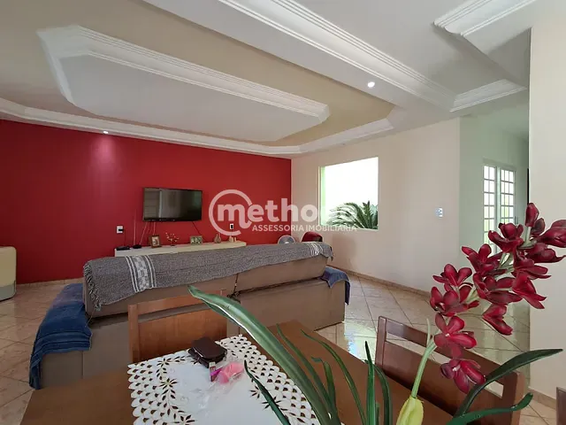 Casa com 280m² 3 quartos e 2 banheiros, à venda, no bairro Loteamento Parque São Martinho em Campinas