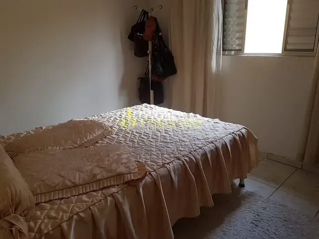 Casa com 200m² 3 quartos e 2 banheiros, à venda, no bairro Vila Olívia em Potim