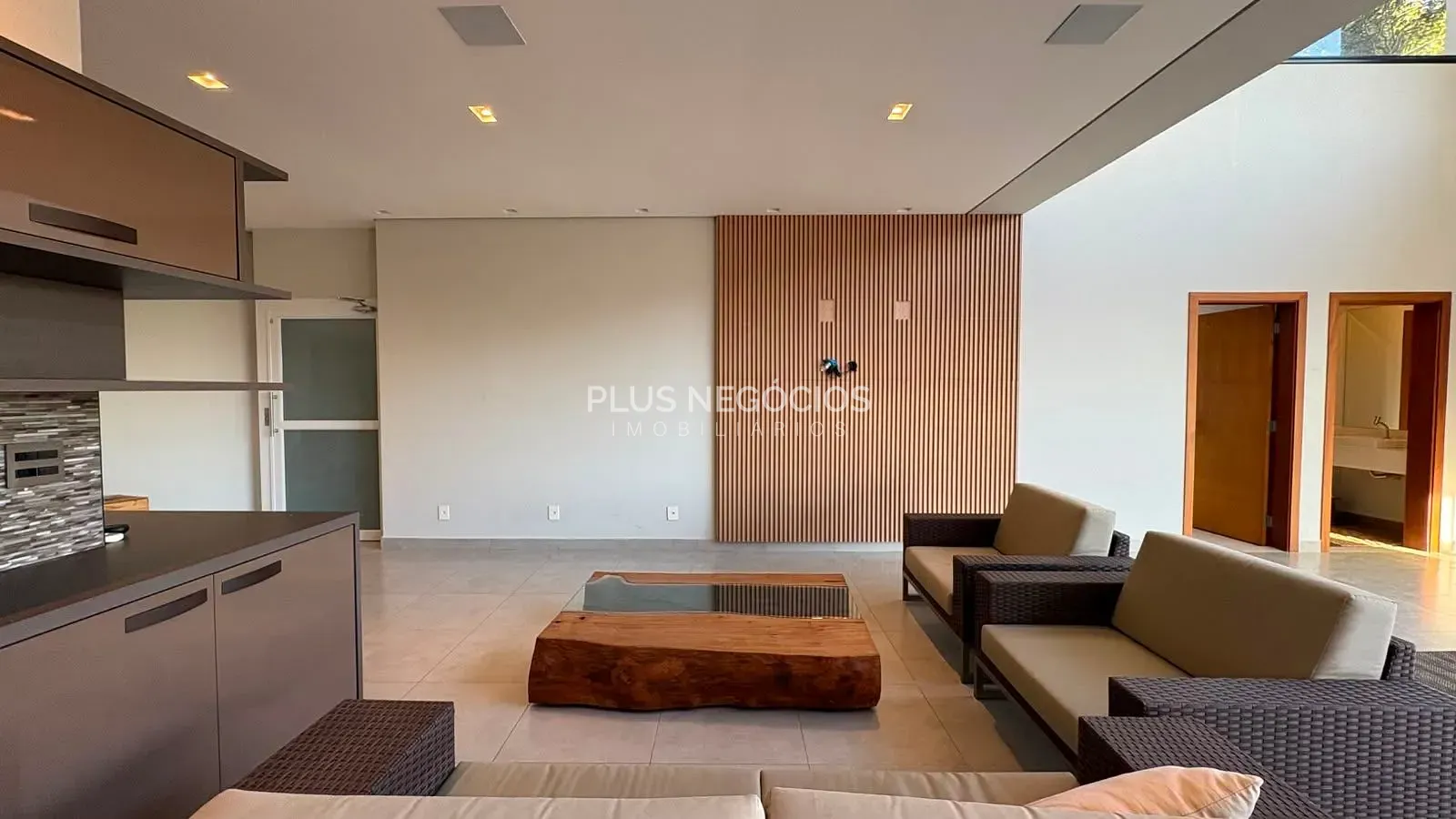 Casa, 3 quartos, 525 m² - Foto 57