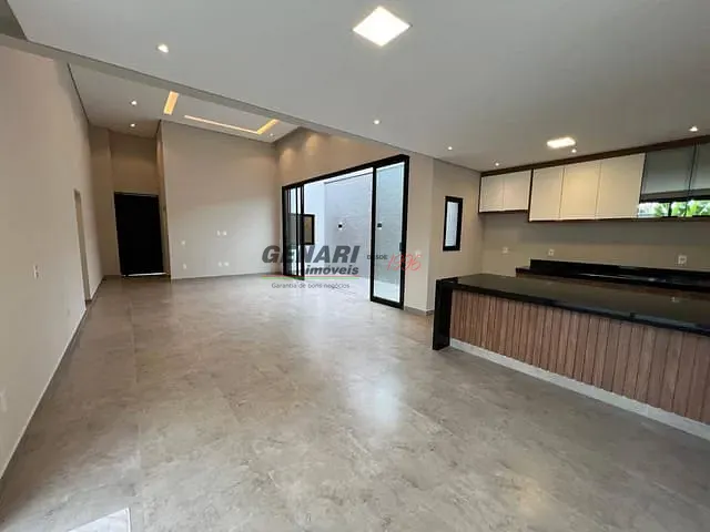 Casa com 375m² 3 quartos e 5 banheiros, à venda, no bairro Residencial Milano em Indaiatuba