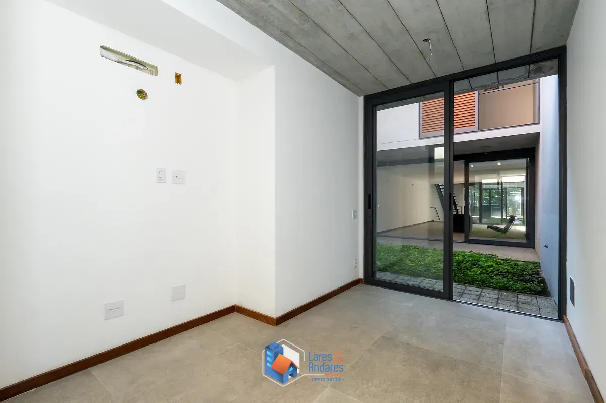 Casa, 3 quartos, 278 m² - Foto 31