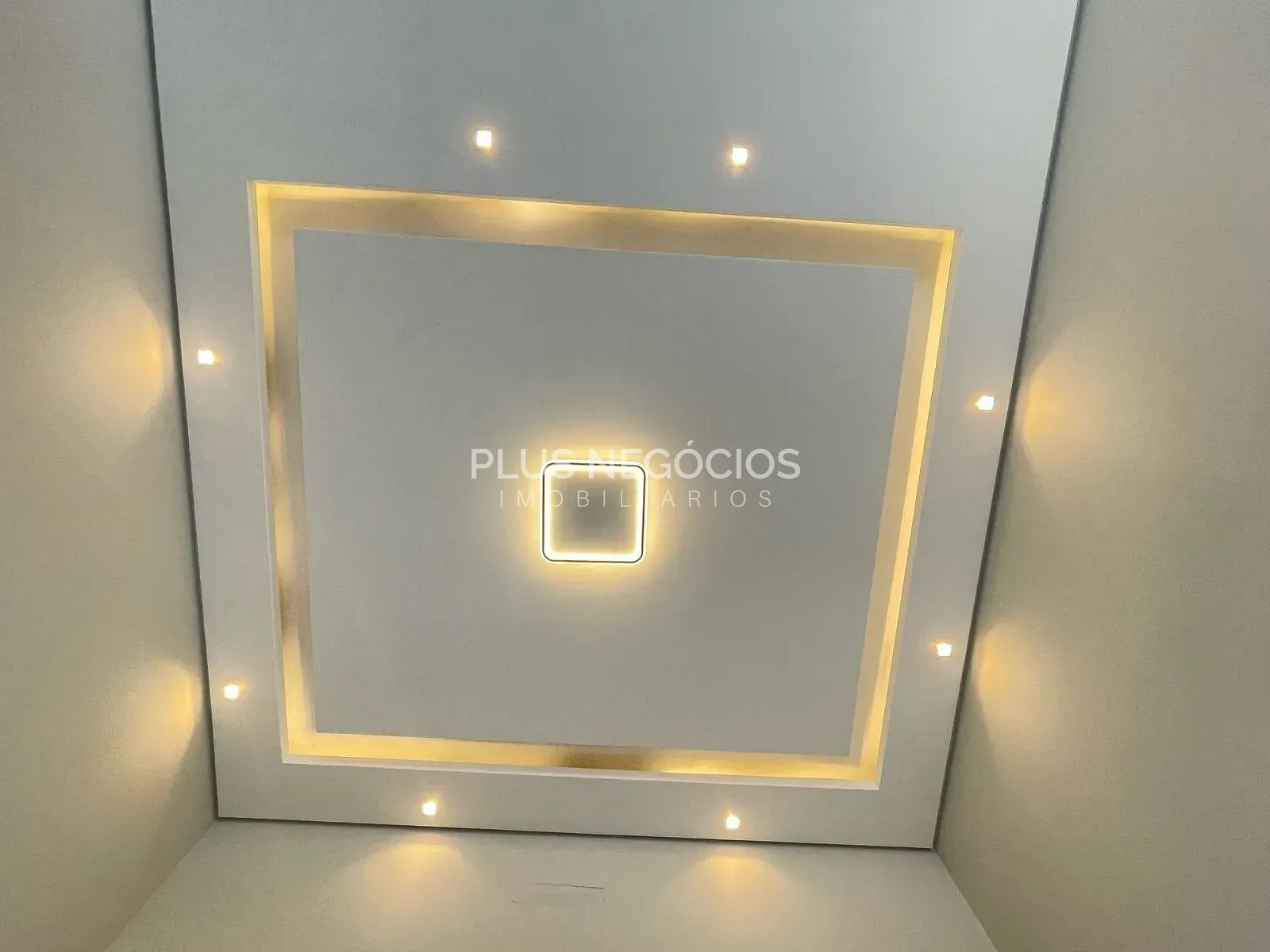Casa, 3 quartos, 157 m² - Foto 4