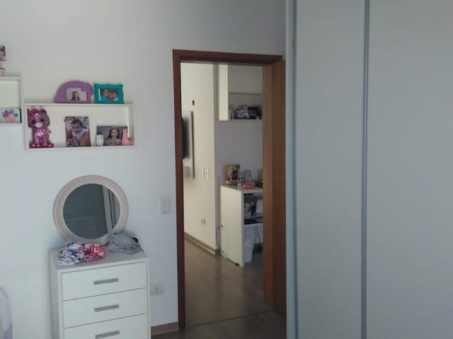Casa com 250m² 3 quartos e 3 banheiros, à venda, no bairro Piracangaguá em Taubaté