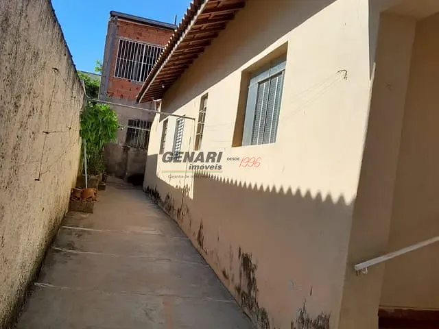 Casa com 250m² 3 quartos e 2 banheiros, à venda, no bairro Centro em Indaiatuba