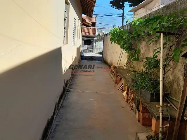 Casa com 250m² 3 quartos e 2 banheiros, à venda, no bairro Centro em Indaiatuba
