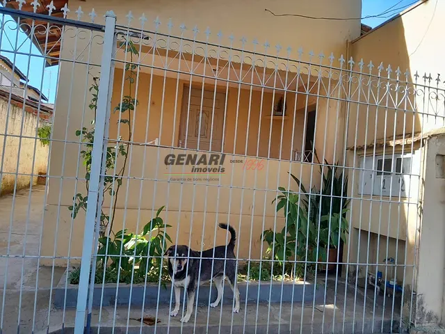 Casa com 250m² 3 quartos e 2 banheiros, à venda, no bairro Centro em Indaiatuba