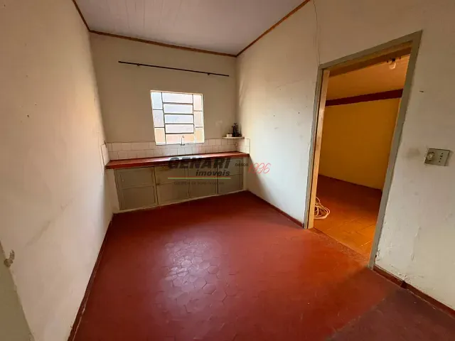 Casa com 250m² 3 quartos e 2 banheiros, à venda, no bairro Centro em Indaiatuba