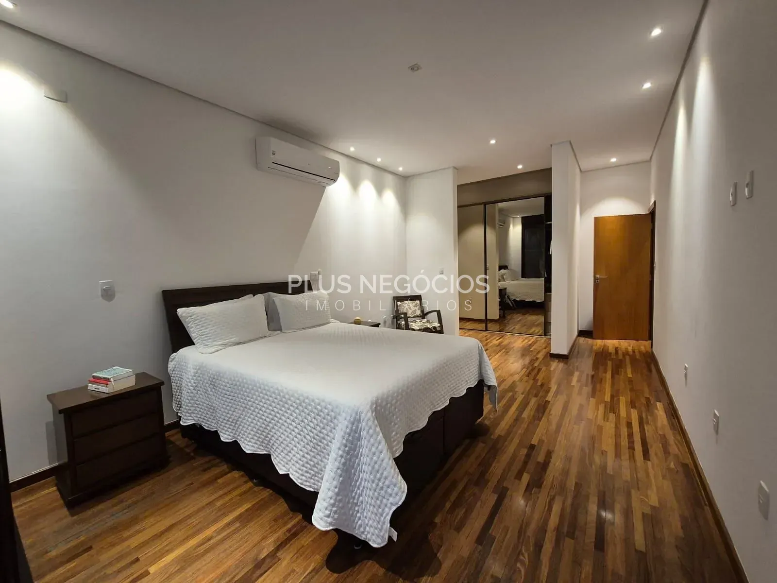 Casa, 3 quartos, 620 m² - Foto 3