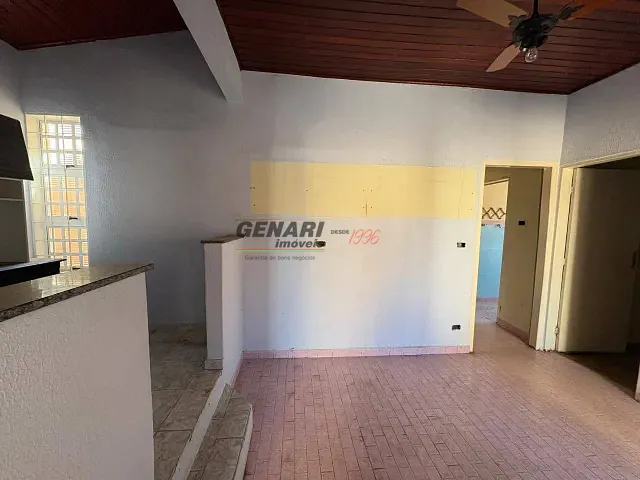 Casa com 250m² 3 quartos e 1 banheiro, à venda, no bairro Jardim Pau Preto em Indaiatuba