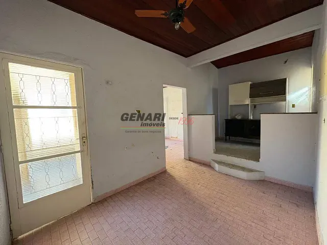 Casa com 250m² 3 quartos e 1 banheiro, à venda, no bairro Jardim Pau Preto em Indaiatuba