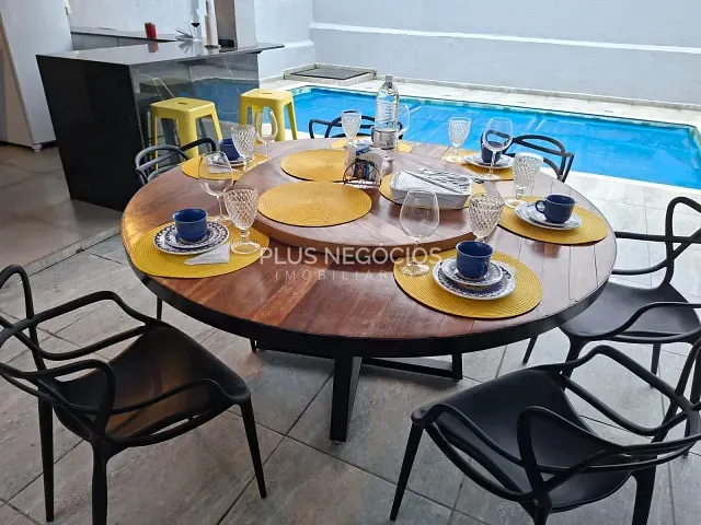 Casa com 540m² 4 quartos e 4 banheiros, à venda, no bairro Jardim São Paulo em Sorocaba