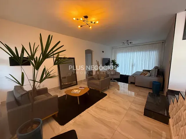 Casa com 540m² 4 quartos e 4 banheiros, à venda, no bairro Jardim São Paulo em Sorocaba