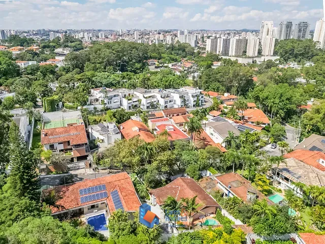 Casa com 273m² 4 quartos e 4 banheiros, à venda, no bairro Jardim Marajoara em São Paulo