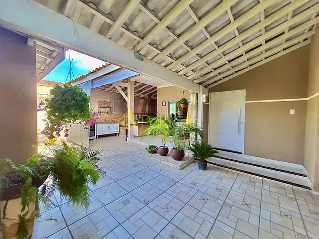 Casa com 150m² 3 quartos e 4 banheiros, à venda, no bairro Jardim Santa Cecília em Pindamonhangaba