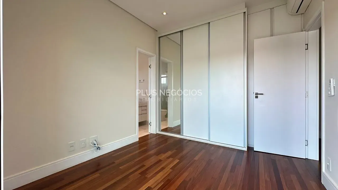 Casa, 3 quartos, 263 m² - Foto 23