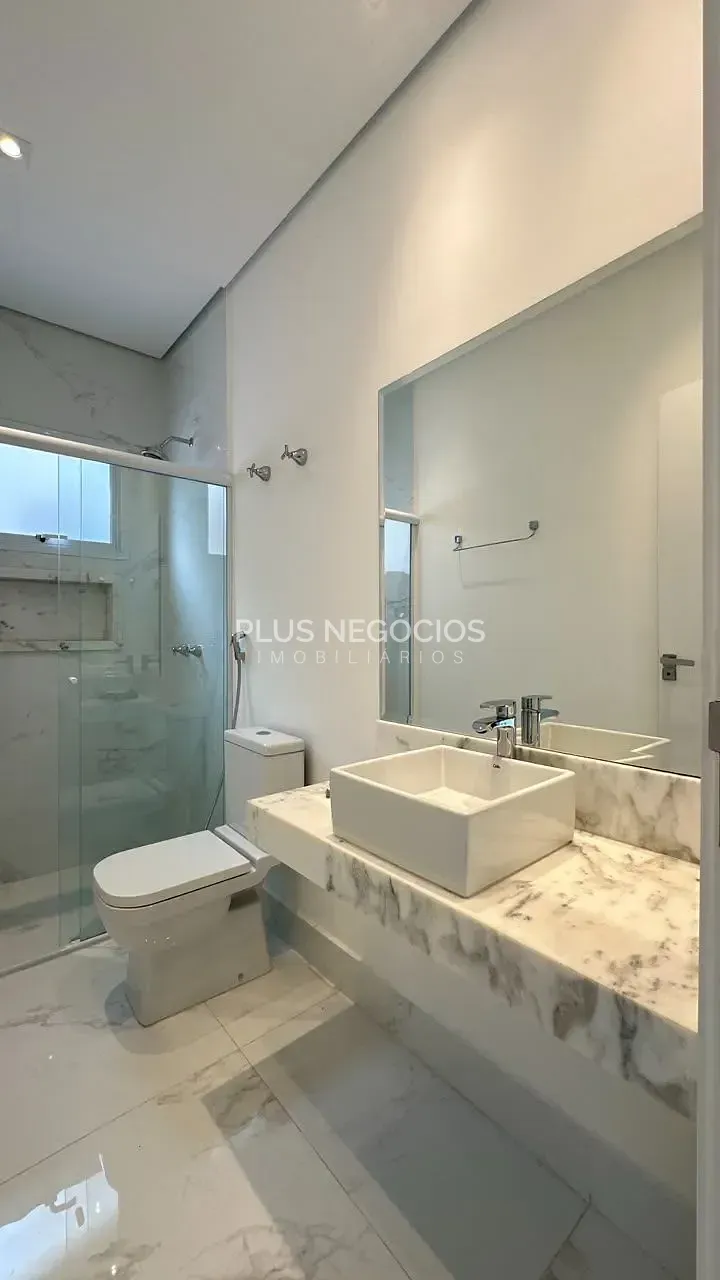 Casa, 3 quartos, 263 m² - Foto 30