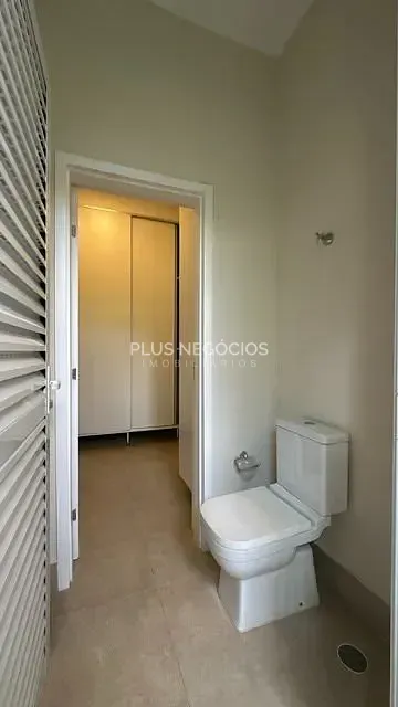 Casa, 3 quartos, 263 m² - Foto 32