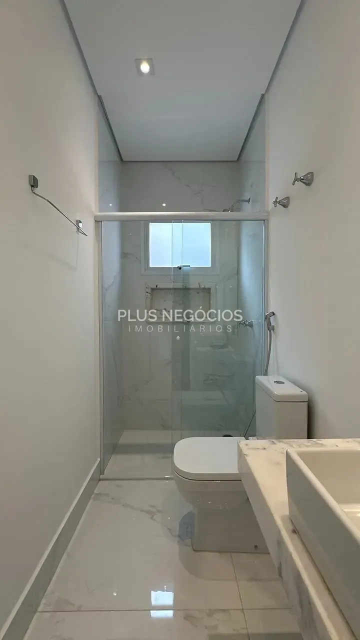 Casa, 3 quartos, 263 m² - Foto 37