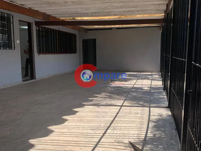 Casa 3 quartos e 2 banheiros, para alugar, no bairro Jardim Presidente Dutra em Guarulhos