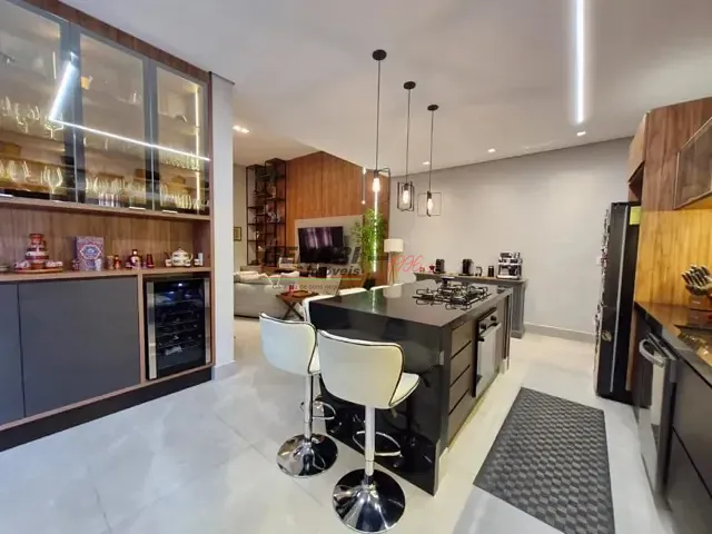 Casa com 354m² 3 quartos e 5 banheiros, à venda, no bairro Residencial Evidências em Indaiatuba