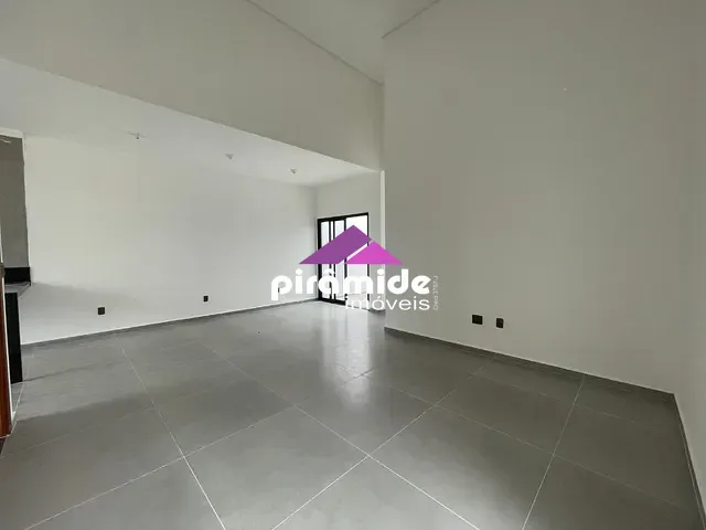 Casa com 212m² 3 quartos e 3 banheiros, à venda, no bairro Jardim Jacinto em Jacareí