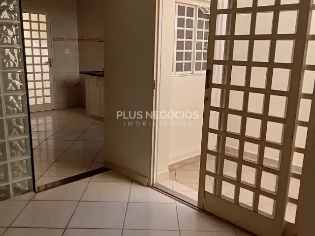 Casa com 153m² 3 quartos e 2 banheiros, à venda, no bairro Vila Santana em Sorocaba