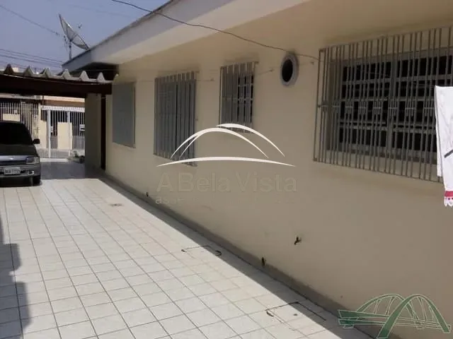 Casa com 250m² 2 quartos e 1 banheiro, à venda, no bairro Novo Osasco em Osasco