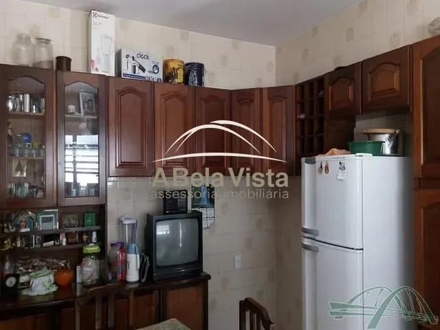 Casa com 250m² 2 quartos e 1 banheiro, à venda, no bairro Novo Osasco em Osasco