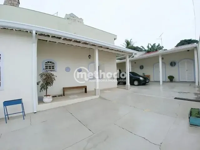 Casa com 1042m² 3 quartos e 2 banheiros, à venda, no bairro Parque São Quirino em Campinas