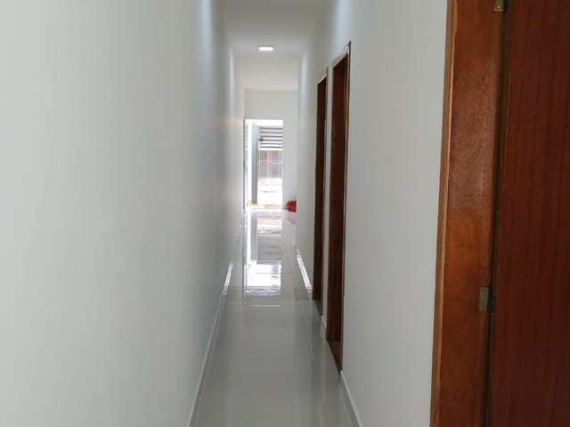 Casa 2 quartos e 2 banheiros, à venda, no bairro Residencial Estoril em Taubaté