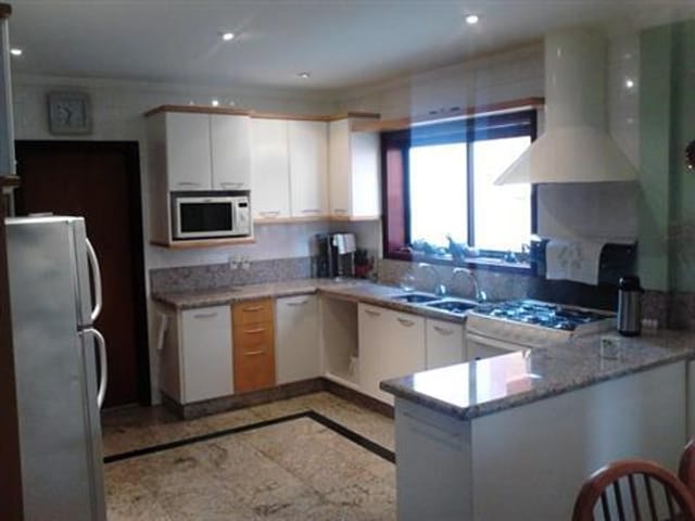 Foto do Casa - Casa com 3 dormitórios à venda, 396 m² por R$ 2.400.000,00 - Condomínio Residencial Isaura - Sorocaba/SP | Ary Proenca Negócios Imobiliários Ltda