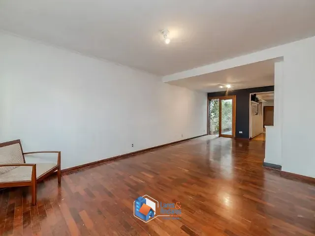 Casa com 300m² 4 quartos e 5 banheiros, à venda, no bairro Vila Pompéia em São Paulo