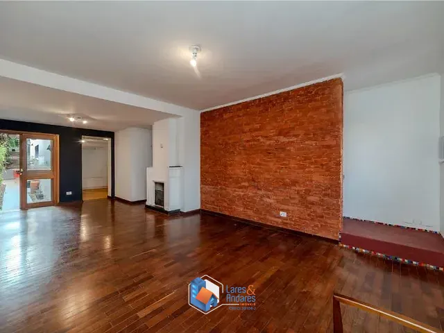 Casa com 300m² 4 quartos e 5 banheiros, à venda, no bairro Vila Pompéia em São Paulo