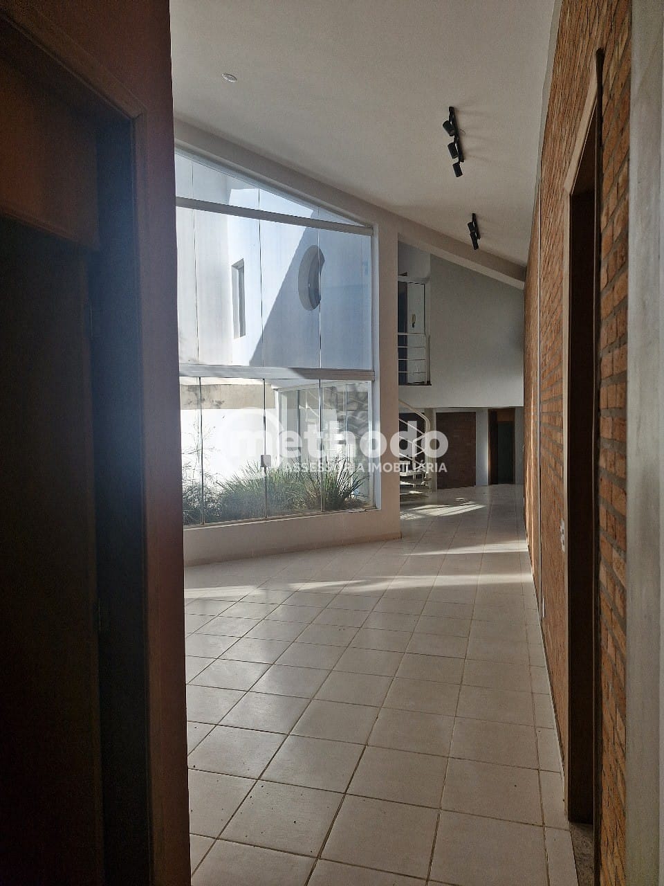 Casa, 6 quartos, 1163 m² - Foto 4