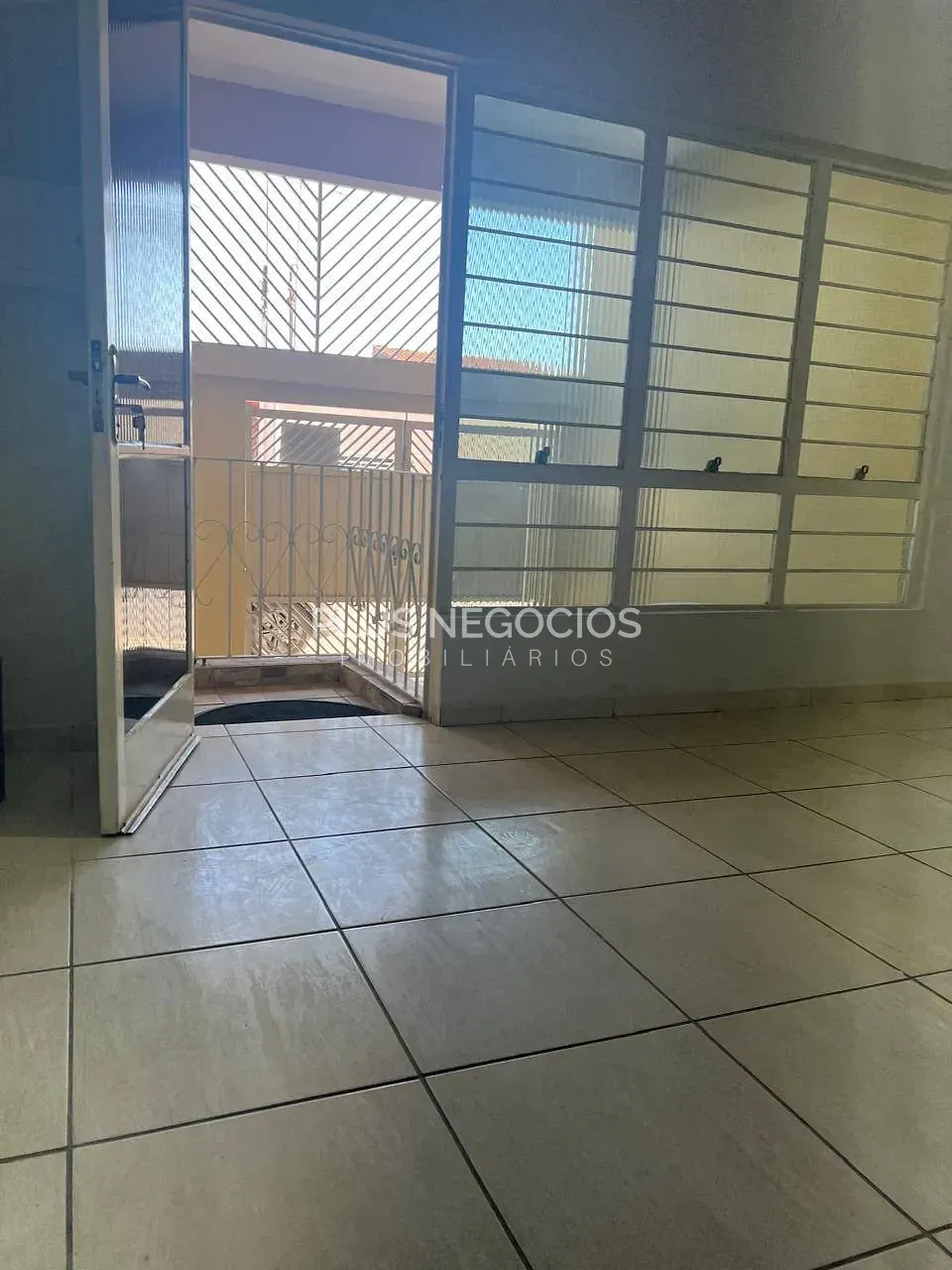 Sobrado, 3 quartos, 214 m² - Foto 3