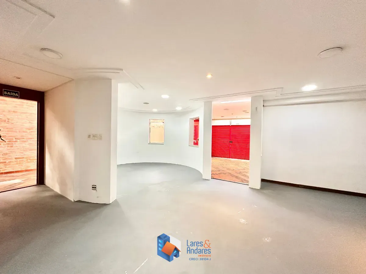 Casa, 3 quartos, 255 m² - Foto 4