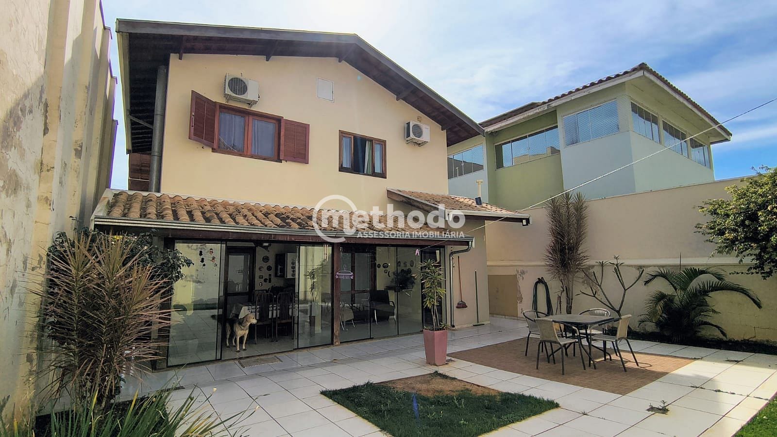 Casa, 3 quartos, 230 m² - Foto 23