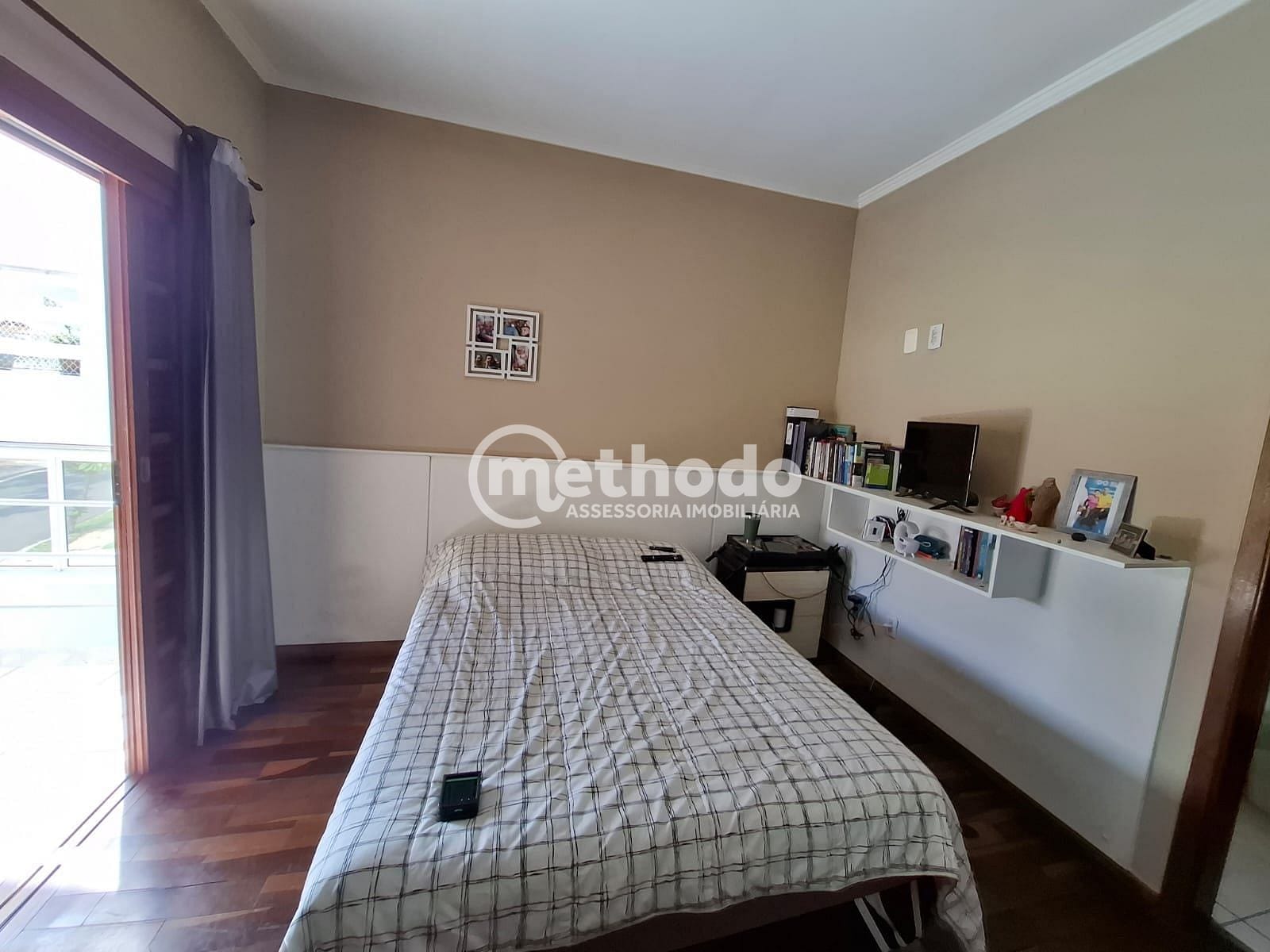 Casa, 3 quartos, 230 m² - Foto 30