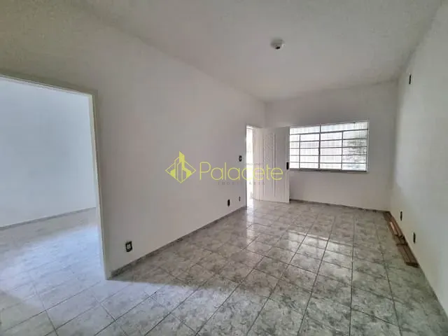 Casa com 218m² 4 quartos e 2 banheiros, à venda, no bairro Chácara Galega em Pindamonhangaba