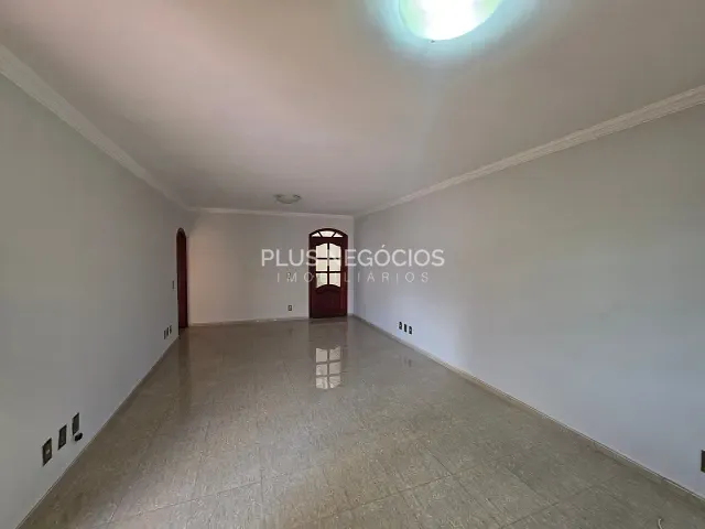 Casa com 250m² 3 quartos e 3 banheiros, à venda, no bairro Jardim São Paulo em Sorocaba