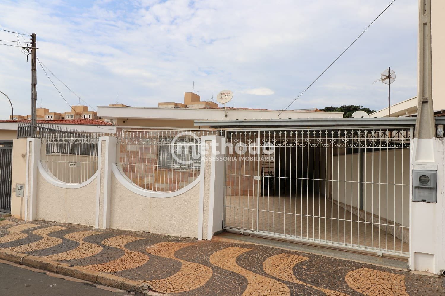 Casa, 3 quartos, 180 m² - Foto 2