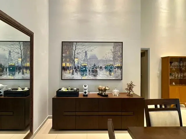 Casa com 388m² 3 quartos e 4 banheiros, à venda, no bairro Iporanga em Sorocaba