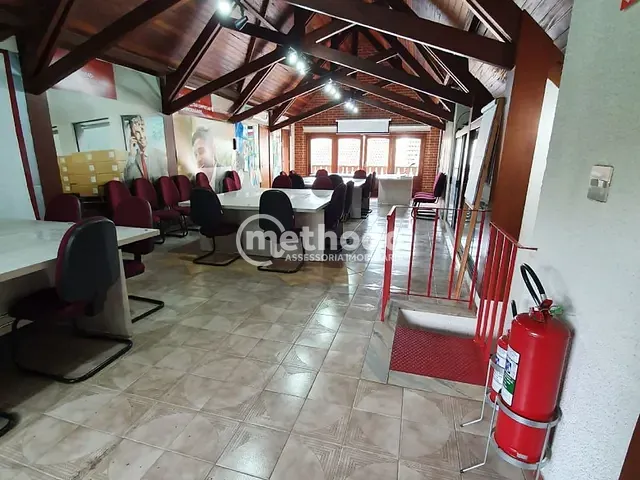 Casa com 1060m², à venda ou para alugar, no bairro Parque Taquaral em Campinas