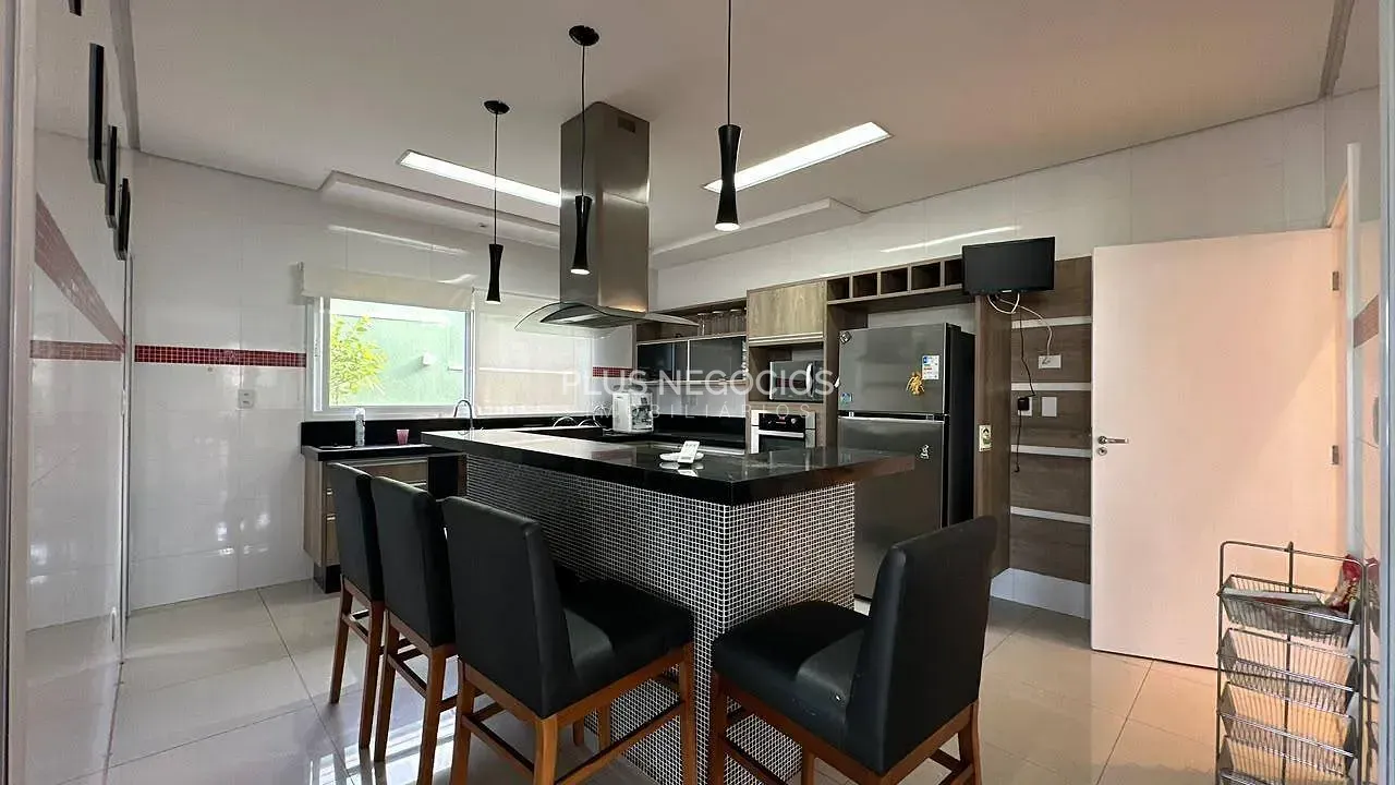 Casa, 3 quartos, 427 m² - Foto 27