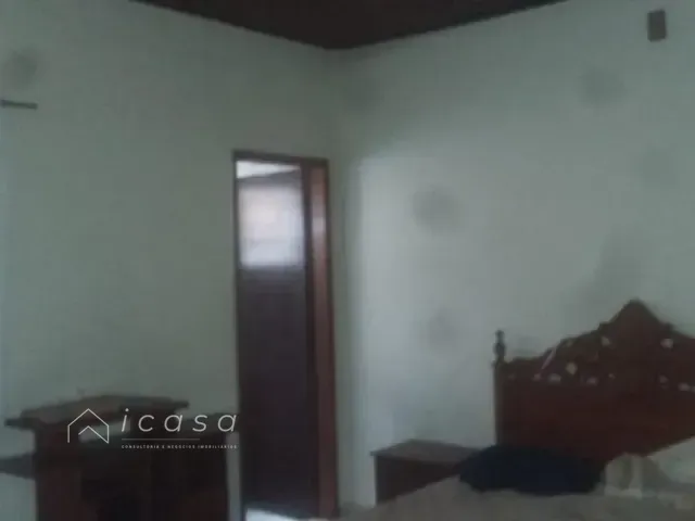 Casa com 250m² 5 quartos e 1 banheiro, à venda, no bairro Vila Santos em Caçapava