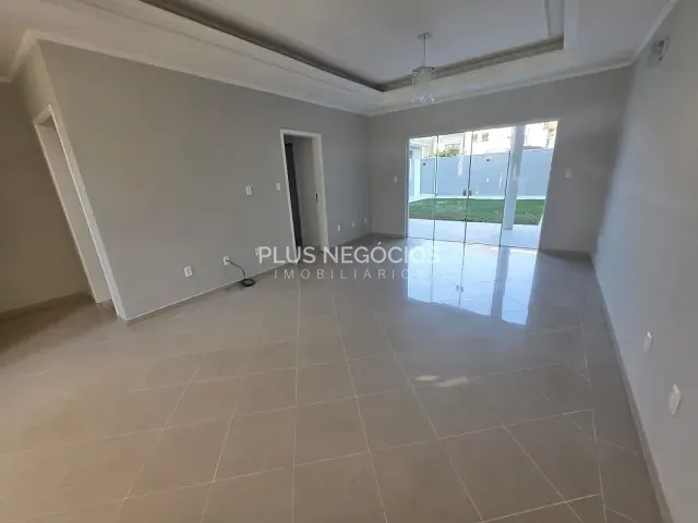 Casa com 298m² 3 quartos e 5 banheiros, à venda, no bairro Parque Residencial Villa dos Inglezes em Sorocaba