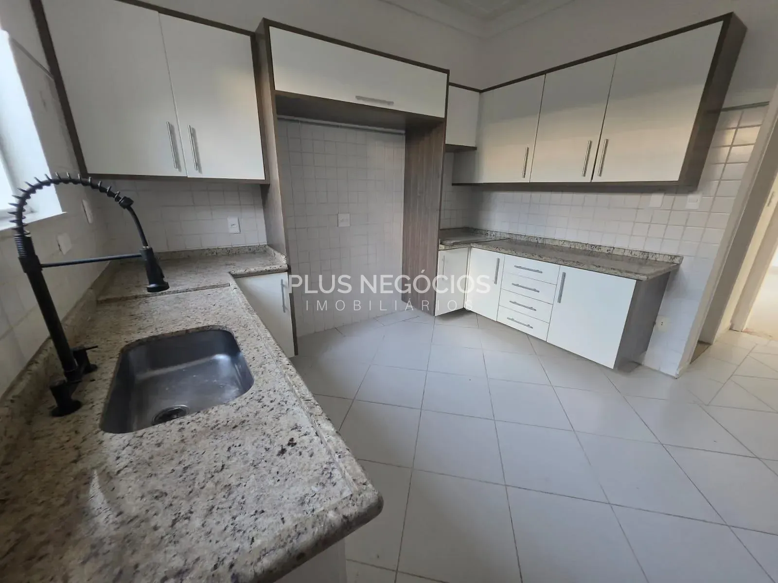 Casa, 3 quartos, 269 m² - Foto 16