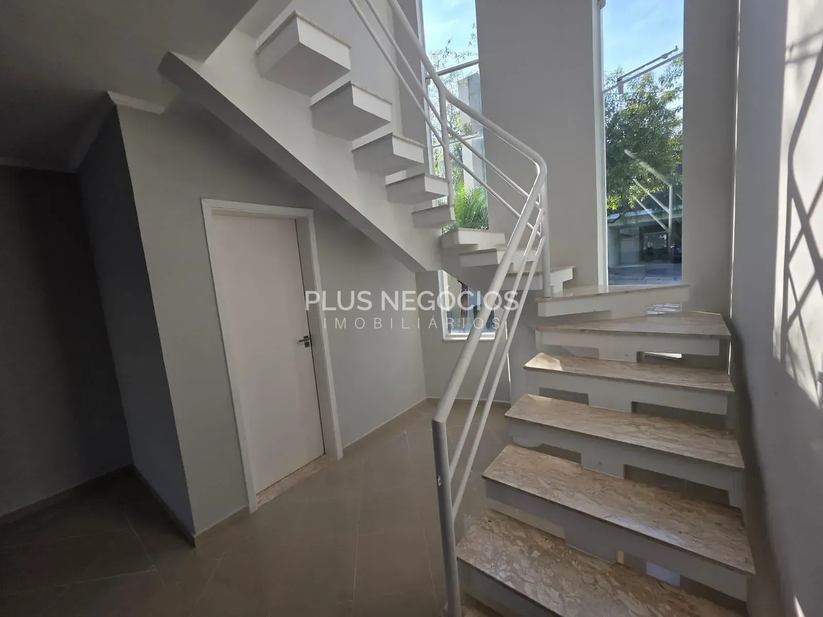 Casa, 3 quartos, 269 m² - Foto 30